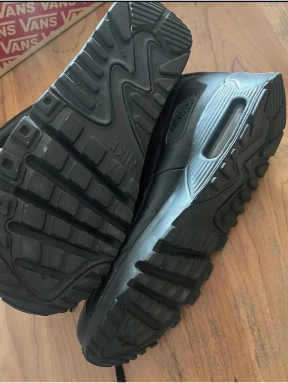 Nike Air Max Pro Sneakers Size 7Y - Blackout   🔥Great condition